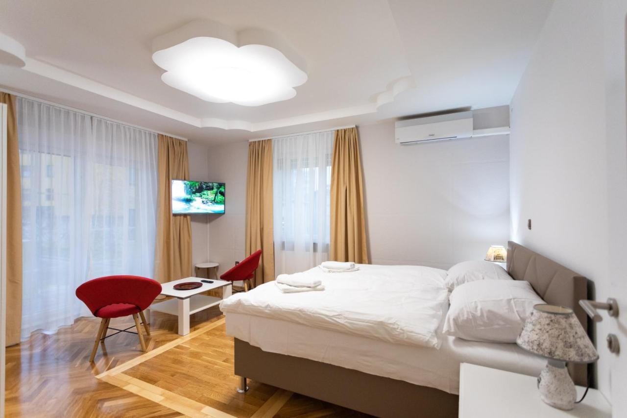 Apartments And Rooms Rubina Ljubljana Luaran gambar