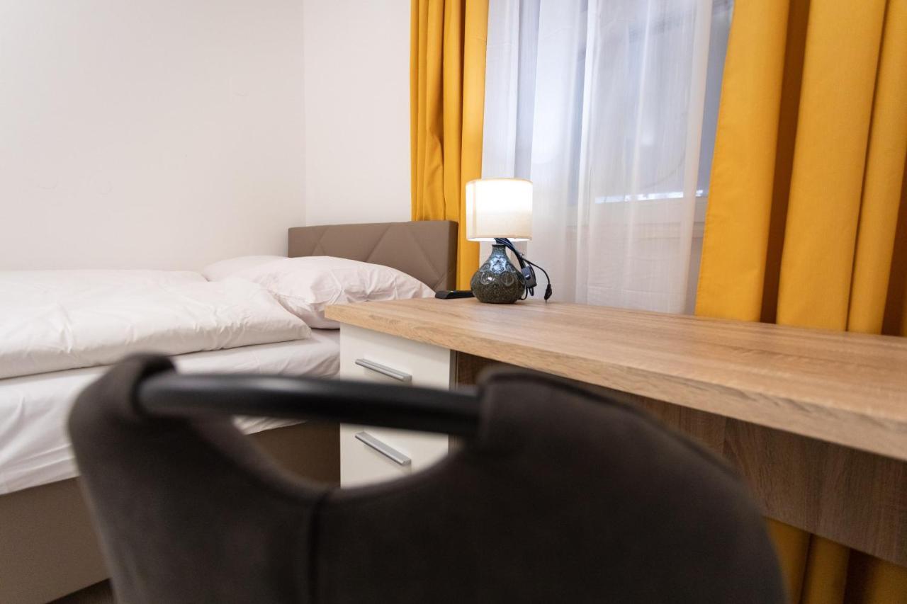 Apartments And Rooms Rubina Ljubljana Luaran gambar