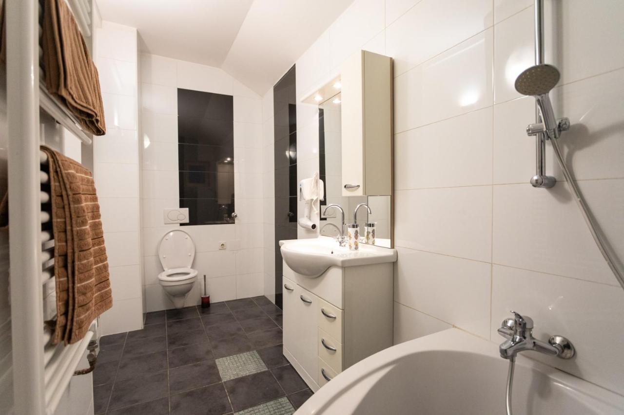 Apartments And Rooms Rubina Ljubljana Luaran gambar