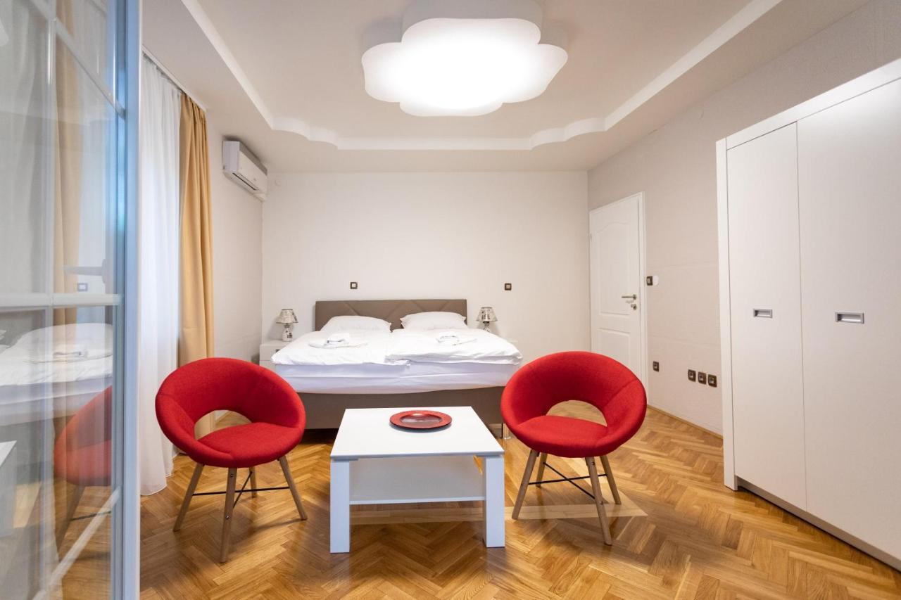 Apartments And Rooms Rubina Ljubljana Luaran gambar