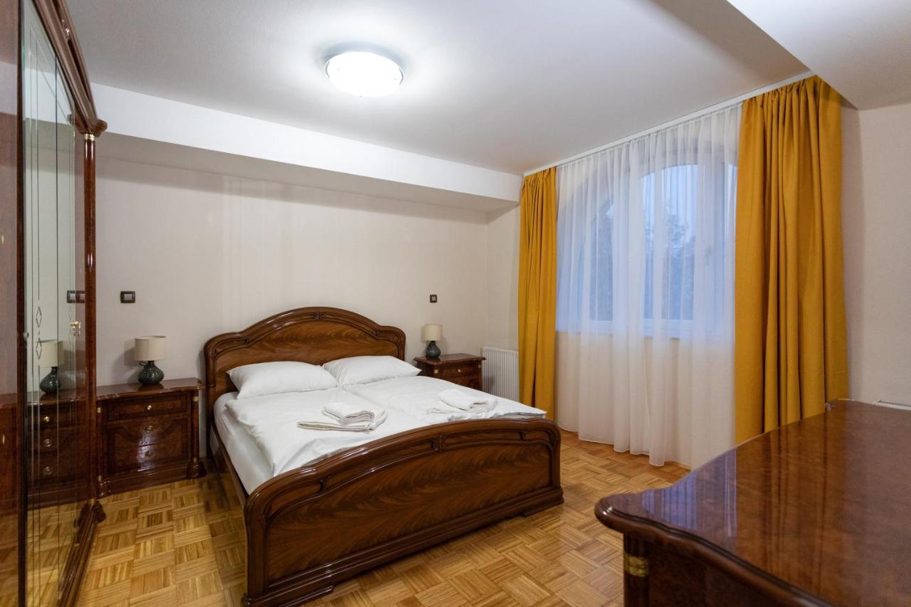 Apartments And Rooms Rubina Ljubljana Luaran gambar
