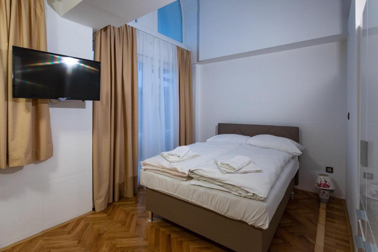 Apartments And Rooms Rubina Ljubljana Luaran gambar