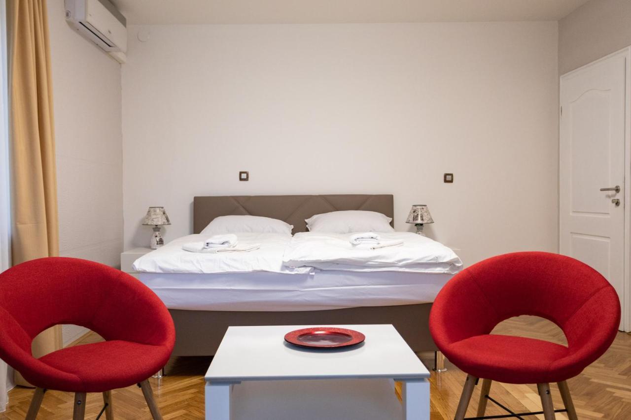 Apartments And Rooms Rubina Ljubljana Luaran gambar
